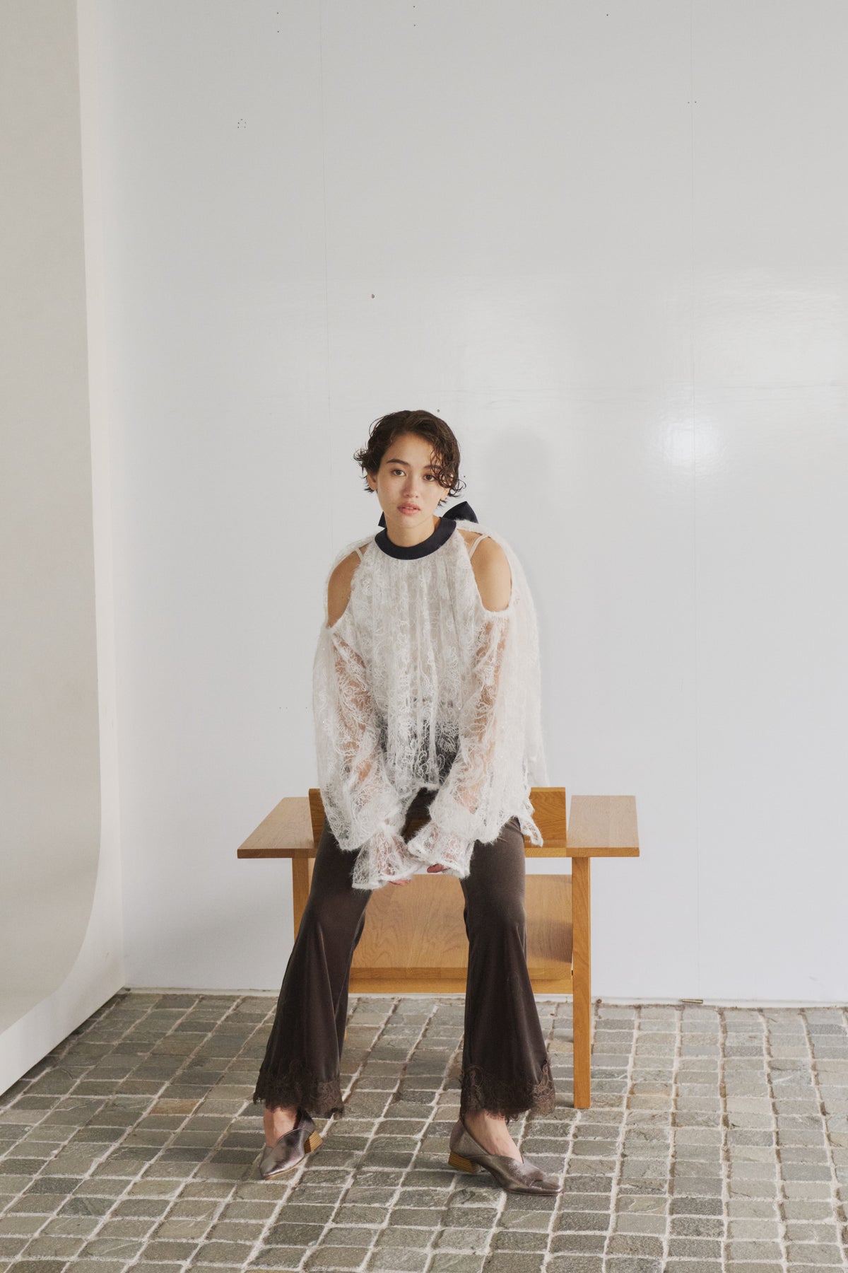 feather lace blouse